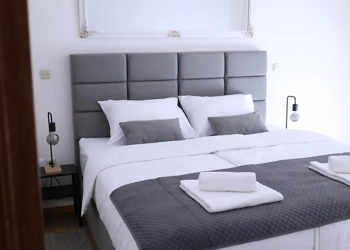 Artena Hotel